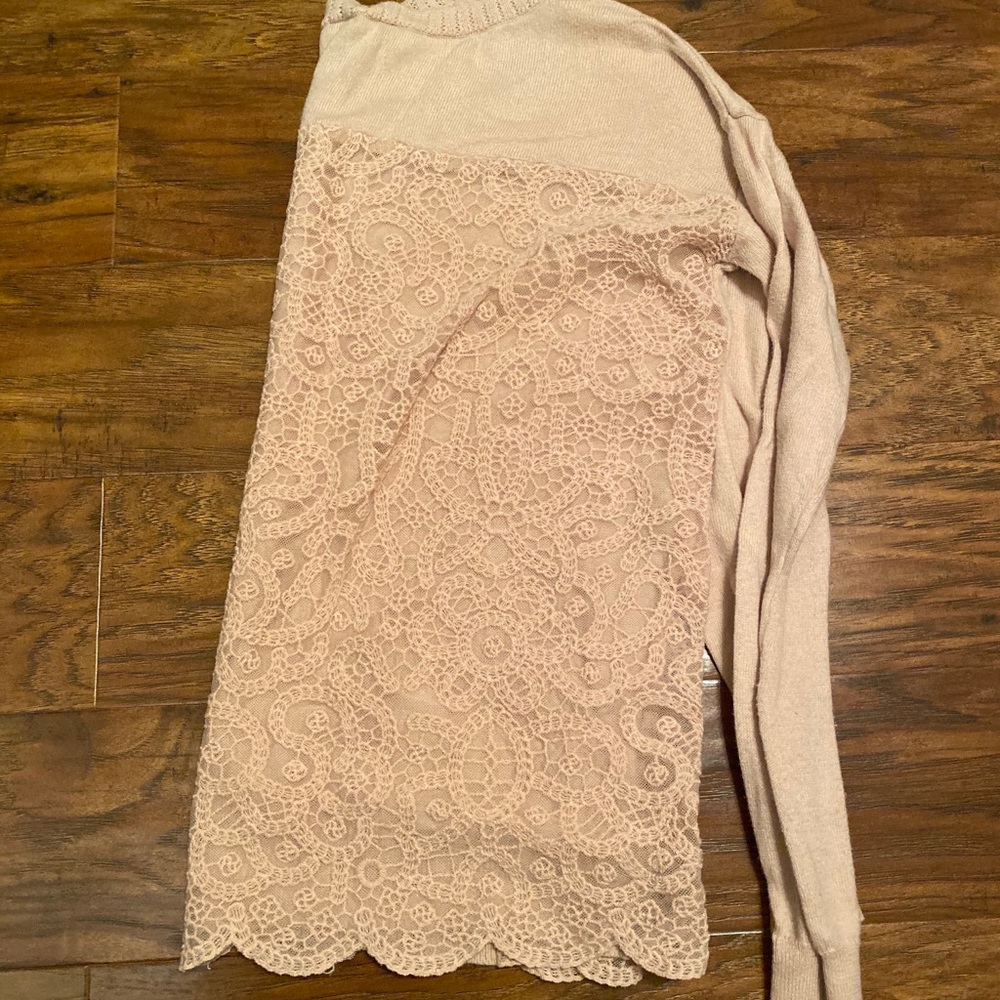 American Eagle Sweater